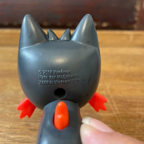 2017 Litten Pokemon Toy McDonald's Sun and Moon Figure 3.5" - Picture 6 of 7
